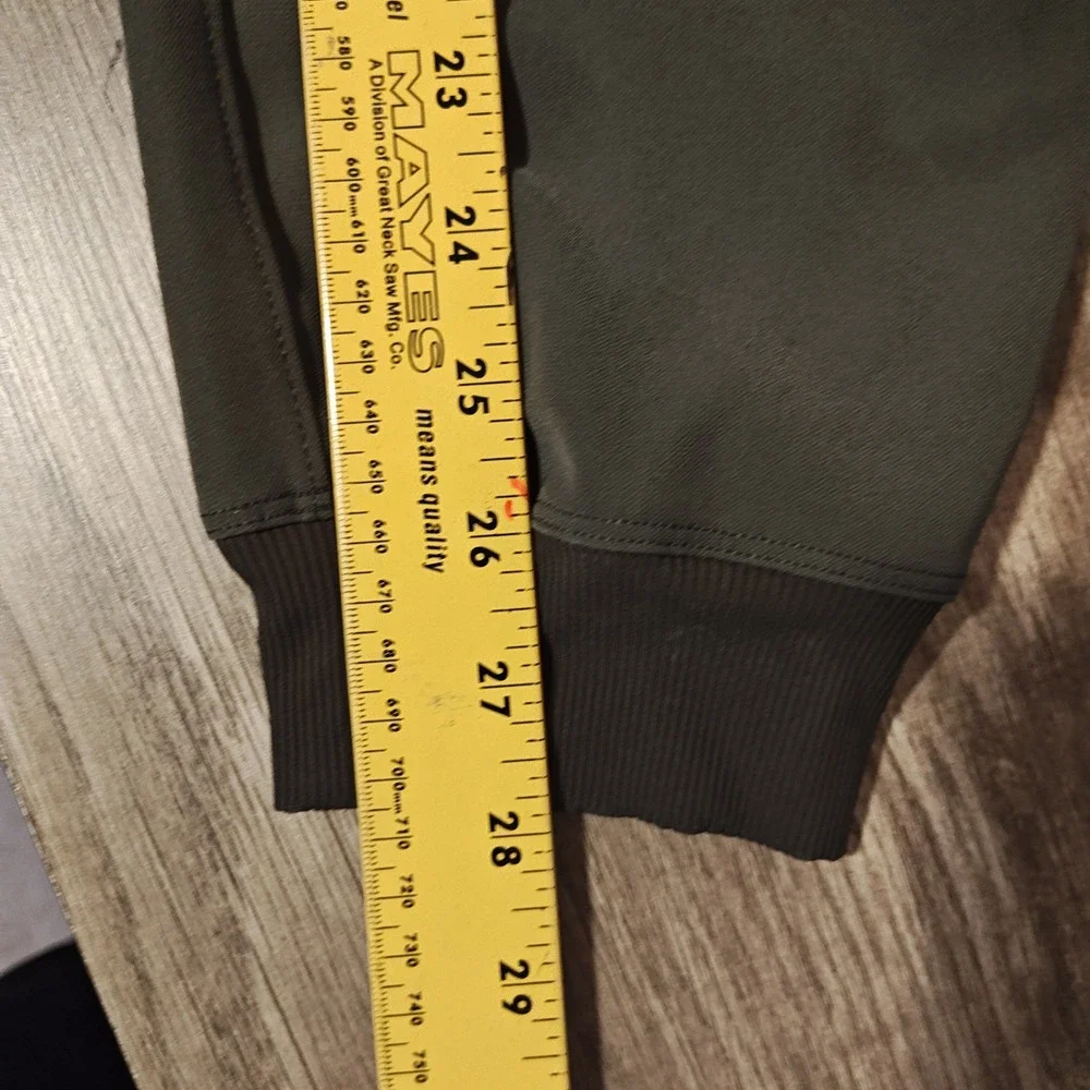 Lululemon On the Fly Jogger Women 10 Green Woven Tapered Pant Drawstring Pocket